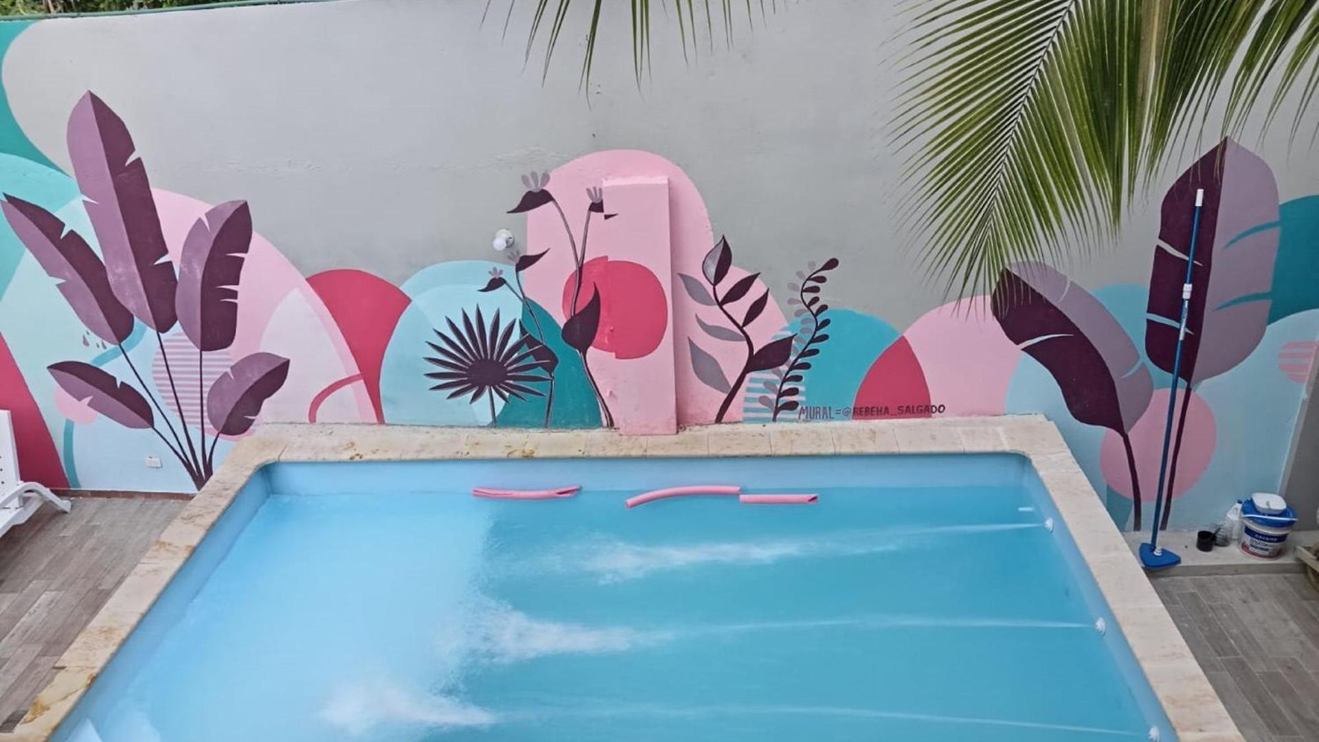 Bm-17 Charming Cartagena Lodge With Shared Pool Terrace Cartagena