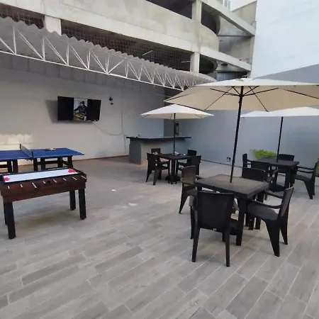 Bm-17 Charming Cartagena Lodge With Shared Pool Terrace Cartagena